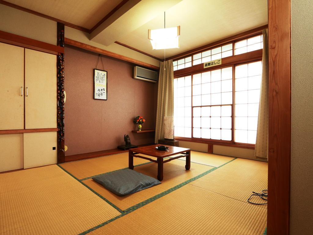 ホテルYoudaya 山ノ内町 エクステリア 写真