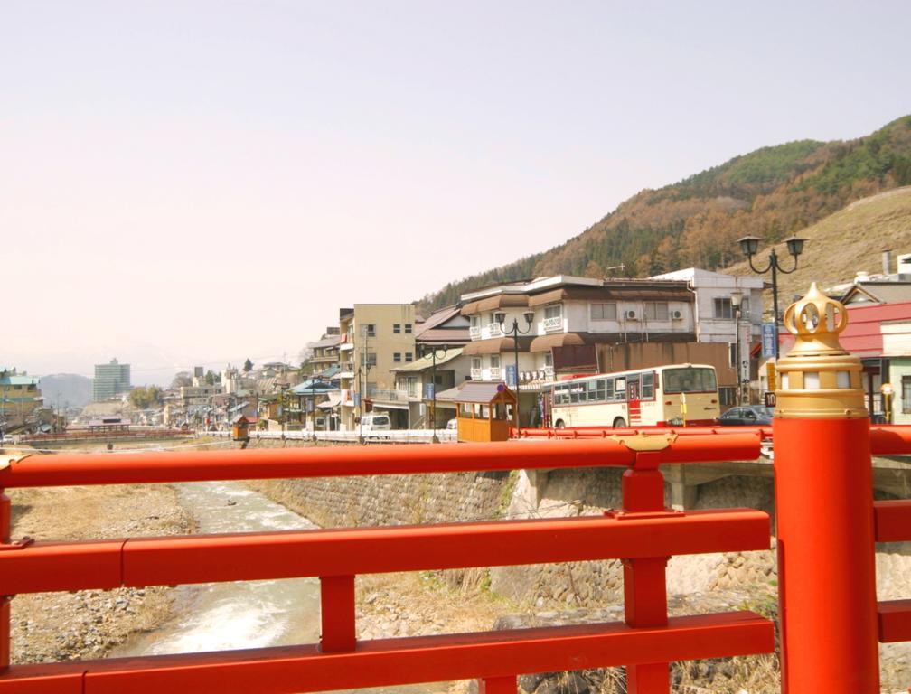 ホテルYoudaya 山ノ内町 エクステリア 写真